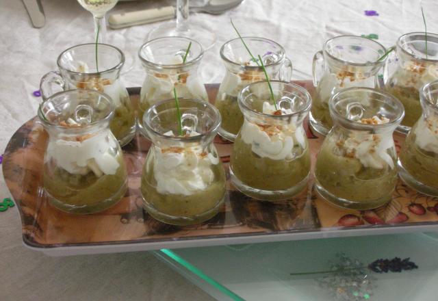 Verrine d'aubergines en mousse croustillante