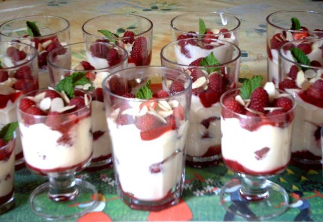 Tiramisu gourmand aux fruits rouges