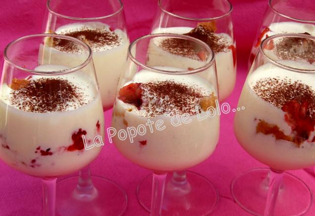 Tiramisu rose et fraises