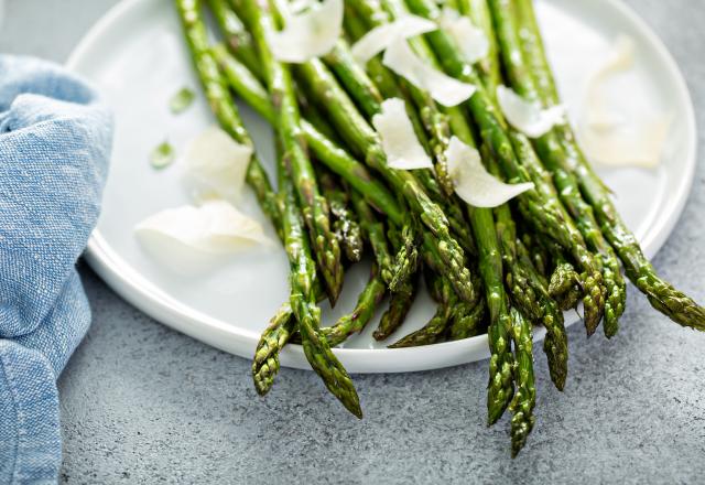 Asperges grillées et parmesan