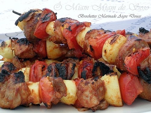 Brochettes marinées à l'aigre-douce