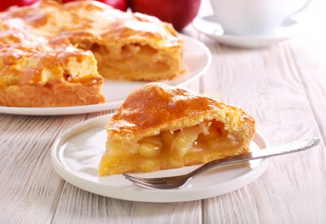 Avec sa pâte croustillante et beurrée, ses pommes fondantes, Laurent Mariotte livre sa recette de la fameuse Apple pie