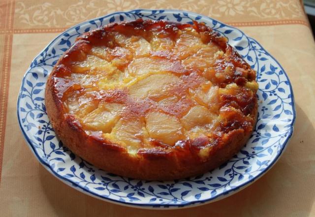 Gâteau renversé aux pommes caramélisées