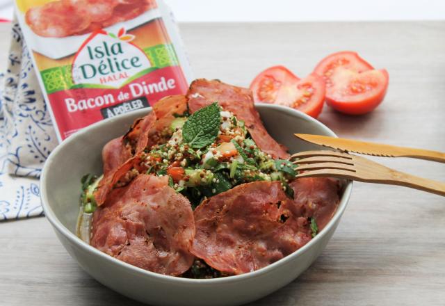 Taboulé de quinoa aux légumes croquants et Bacon de Dinde à poêler Isla Délice