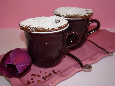 Mousse au chocolat et un soupçon de café.. cuite comme un gâteau