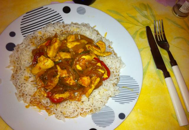 Poulet poivrons-tomates-curry