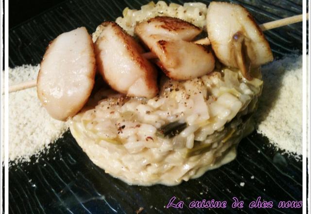 Risotto de poireaux et sa brochette de saint-jacques