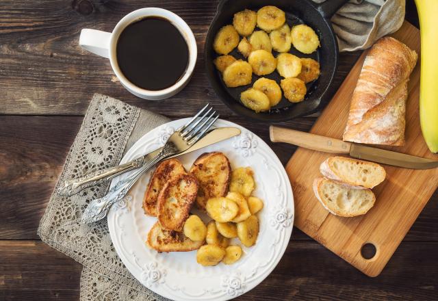 Pain perdu à la baguette et aux bananes