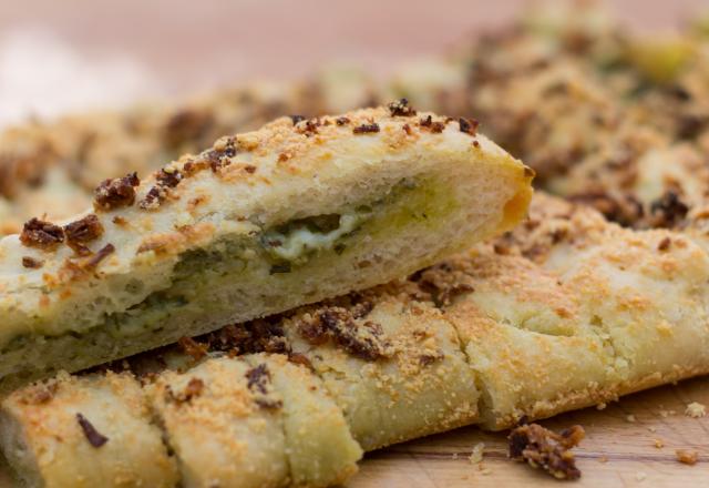 Breadsticks pesto-mozzarella