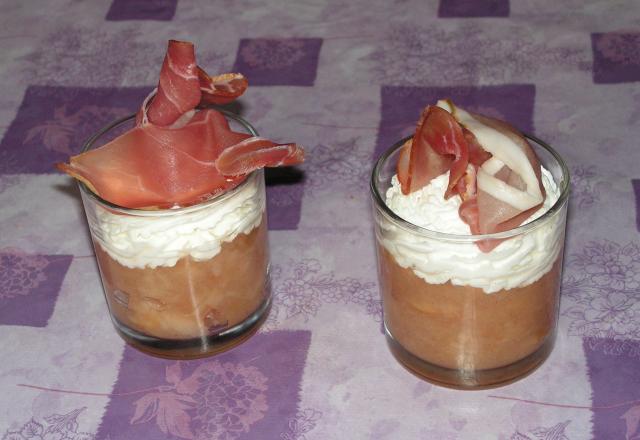 Verrine pomme/chèvre et jambon de parme