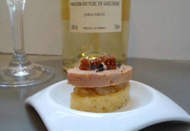 Bouchée apéritive au foie gras du Gers, confiture d'ail blanc de Lomagne sur fine tranche moelleuse au thym