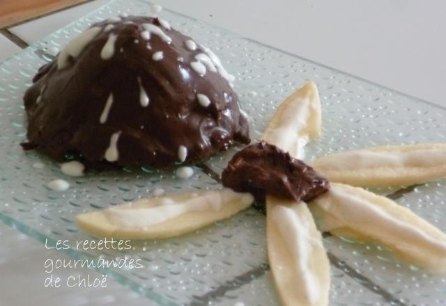 Pyramide moelleuse au chocolat et ses pommes gourmandes