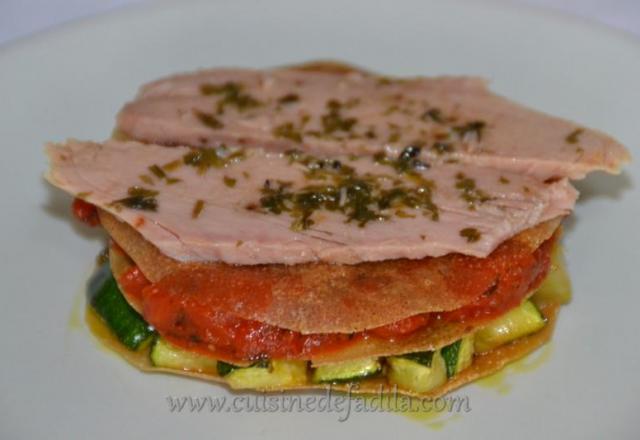 Millefeuille courgettes, tomates et émincés de thon