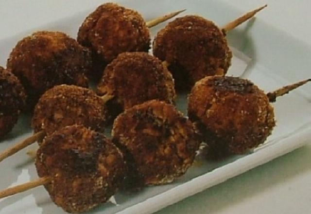 Mini-brochettes de poulet aux graines de sésame