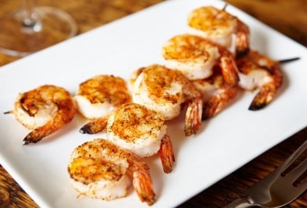 Brochettes de crevettes au piment d'Espelette