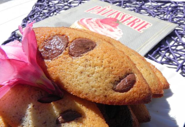 Financiers aux pépites de chocolat maison