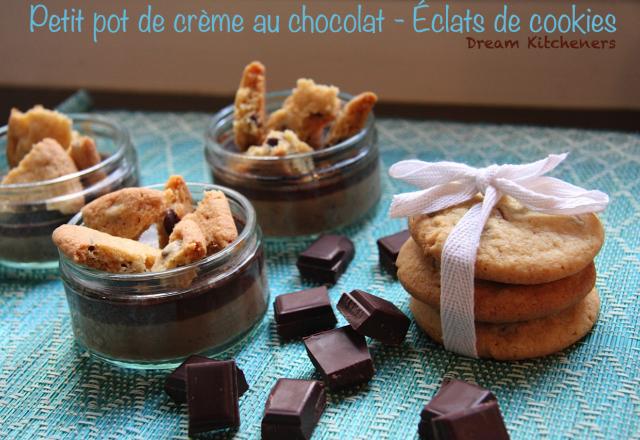 Petits pot de crème au chocolat et éclats de cookies