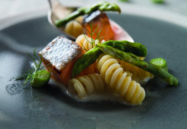 Fusilli au saumon et asperges