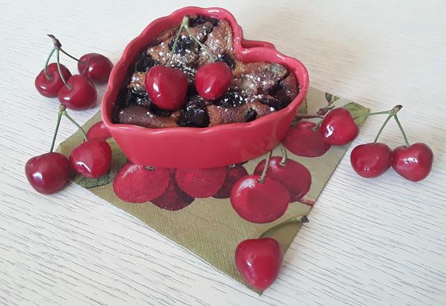 Clafoutis aux cerises crémeux