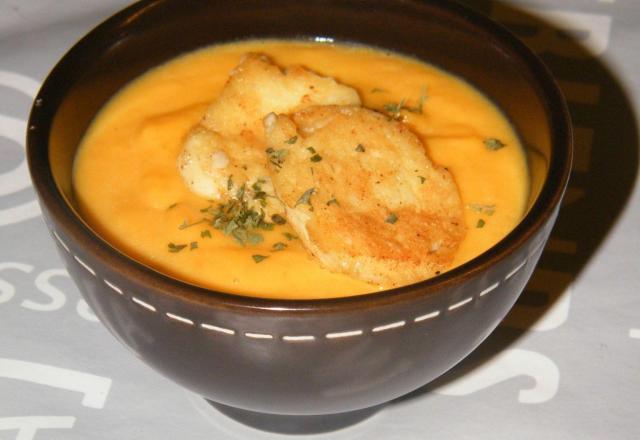 Velouté de carottes et quenelles