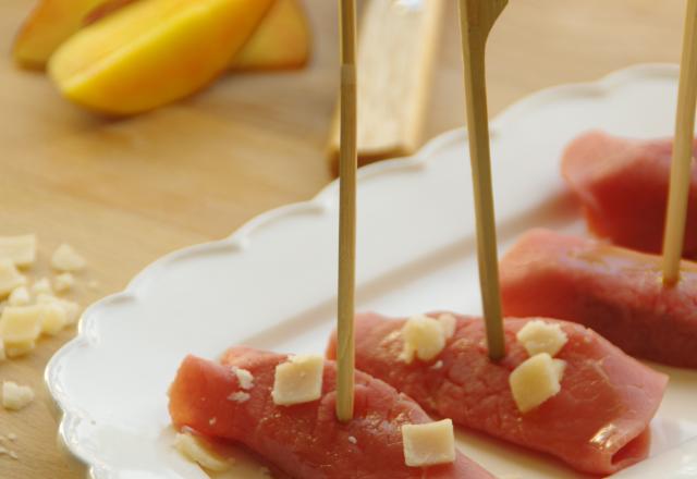 Tapas de breaola roulés aux nectarines