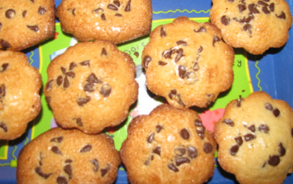 Financiers aux amandes et pépites de chocolat