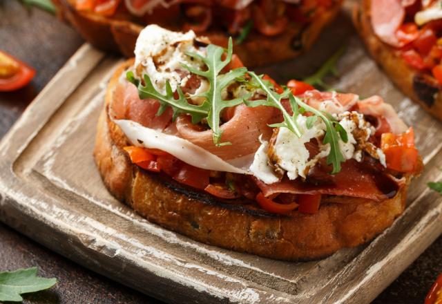 Bruchetta tomate, mozzarella et jambon cru