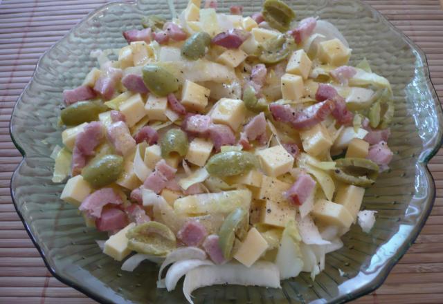 Salade d'endives gouda lardons