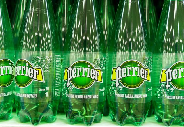 Pourquoi vous ne trouverez plus ces bouteilles Perrier jusqu’à la fin de l’été ?