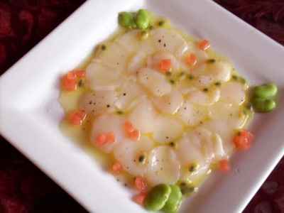 Carpaccio de saint-jacques au fruit de la passion