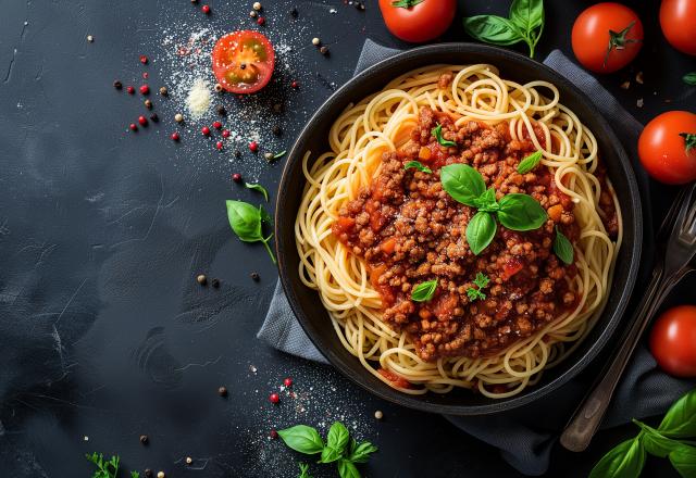 Pas le temps de cuisiner ? Voici la recette des “one pot bolo” saine et gourmande d’une diététicienne