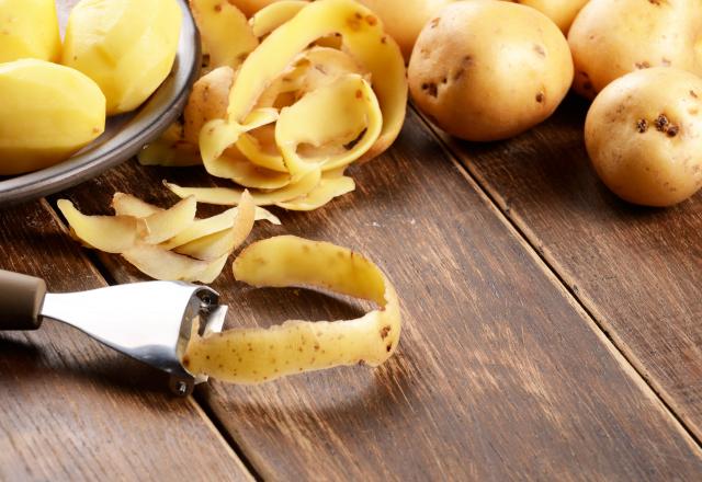 5 choses insoupçonnées à faire dans sa cuisine avec les pelures de pommes de terre