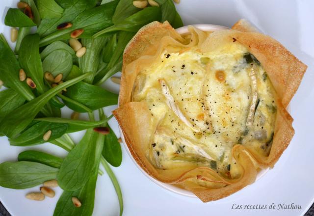 Tartelettes en feuilles de brick aux poireaux et au brie