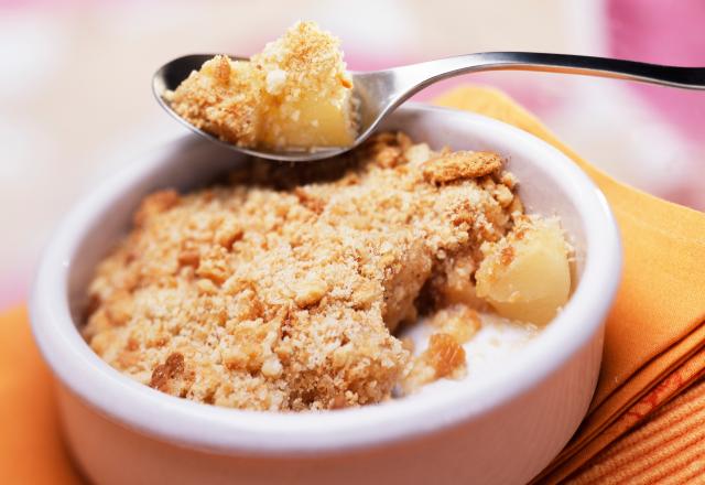 “Tellement gourmand !” : testez cette recette de crumble aux poires et chocolat qui a fait craquer les lecteurs de 750g