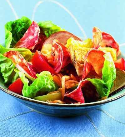 Salade Caesar, Saucisson Sec et Andouille