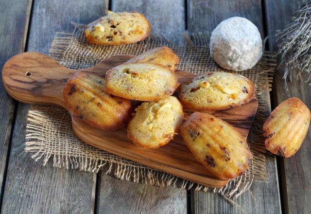 Madeleines salées au Crottin de Chavignol, tomates séchées et thym