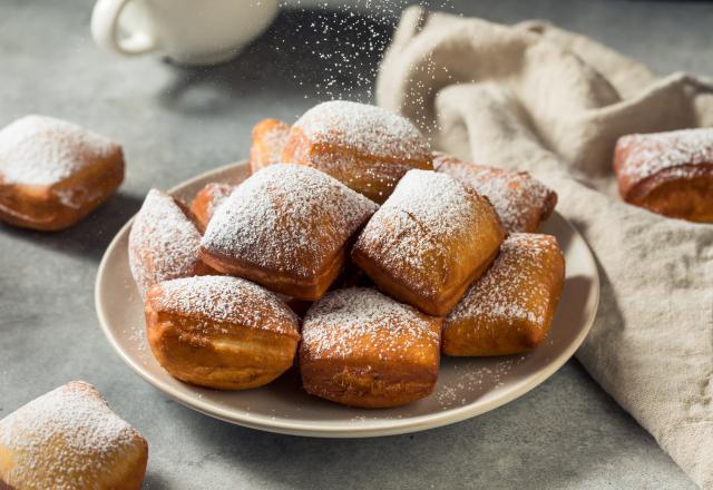 "Mon plaisir de l’été, un souvenir d’enfance" : Laurent Mariotte partage sa recette de beignets de mirabelles !