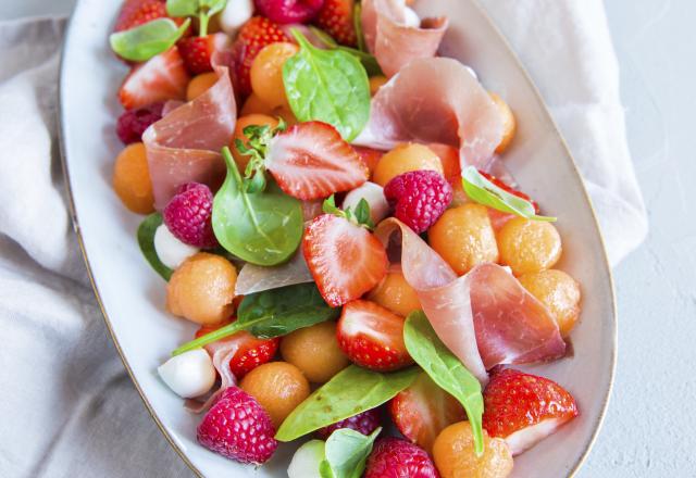 Salade de Melon et Fruits Rouges au Jambon cru