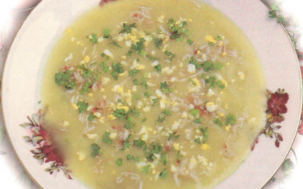 Velouté d'asperges vertes au crabe