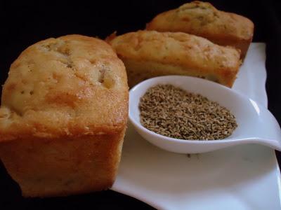 Cake aux poires parfumé à l'anis