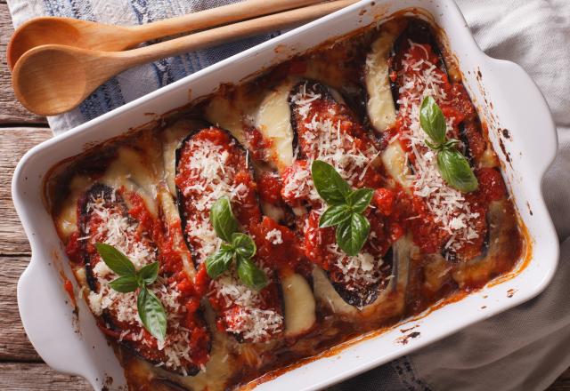 Oubliez la version traditionnelle ! Cyril Lignac partage sa recette d’aubergines alla parmigiana à sa façon !