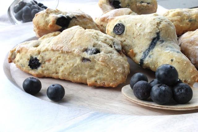 Blueberry Buttermilk Scones (sans beurre)