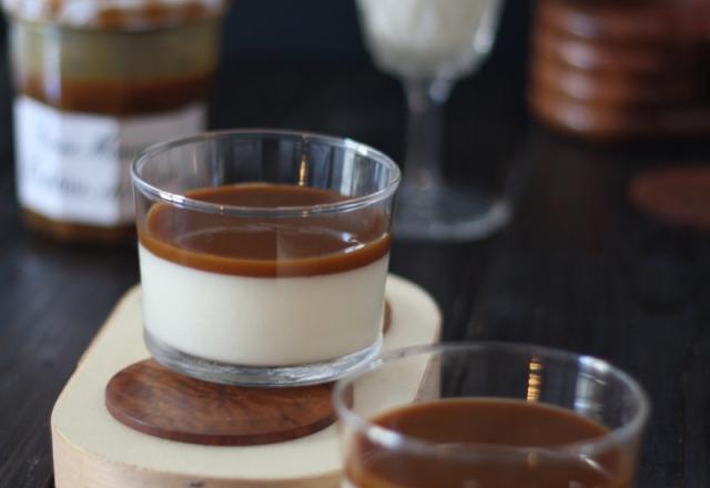 Panna cotta à la confiture de lait et sucre vanillé