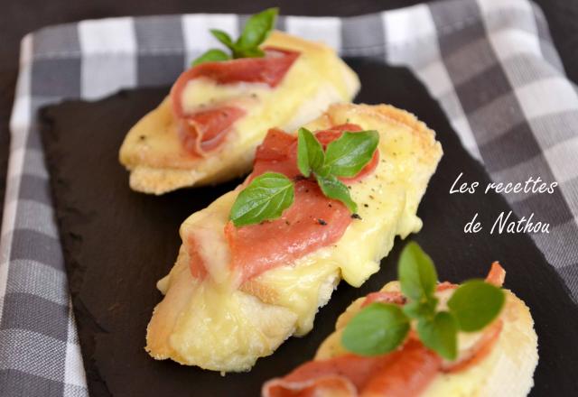 Crostinis façon raclette