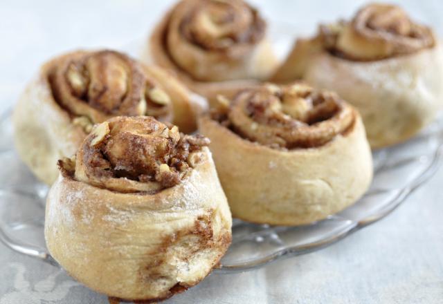 Cinnamon rolls