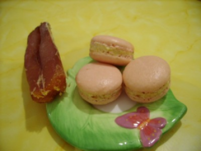 Macaron au beurre de poutargue citronné