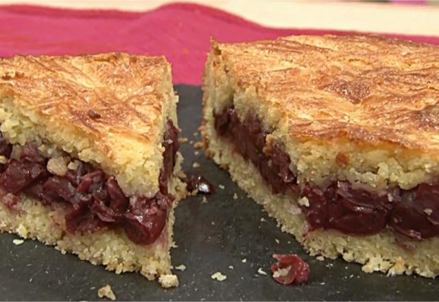 Gâteau Basque à la cerise