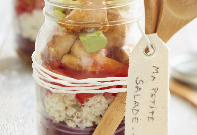 Salade composée au quinoa et au poulet