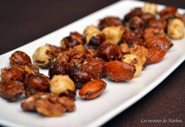 Mélange de noix caramélisées au miel et à la fleur de sel