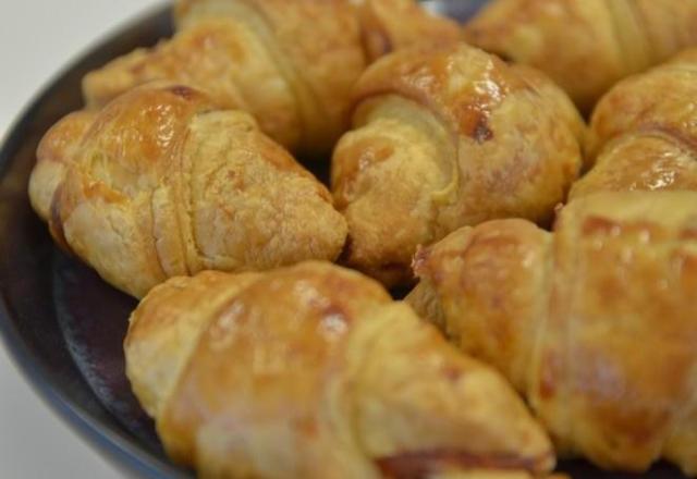 Croissants au saumon et fromage frais